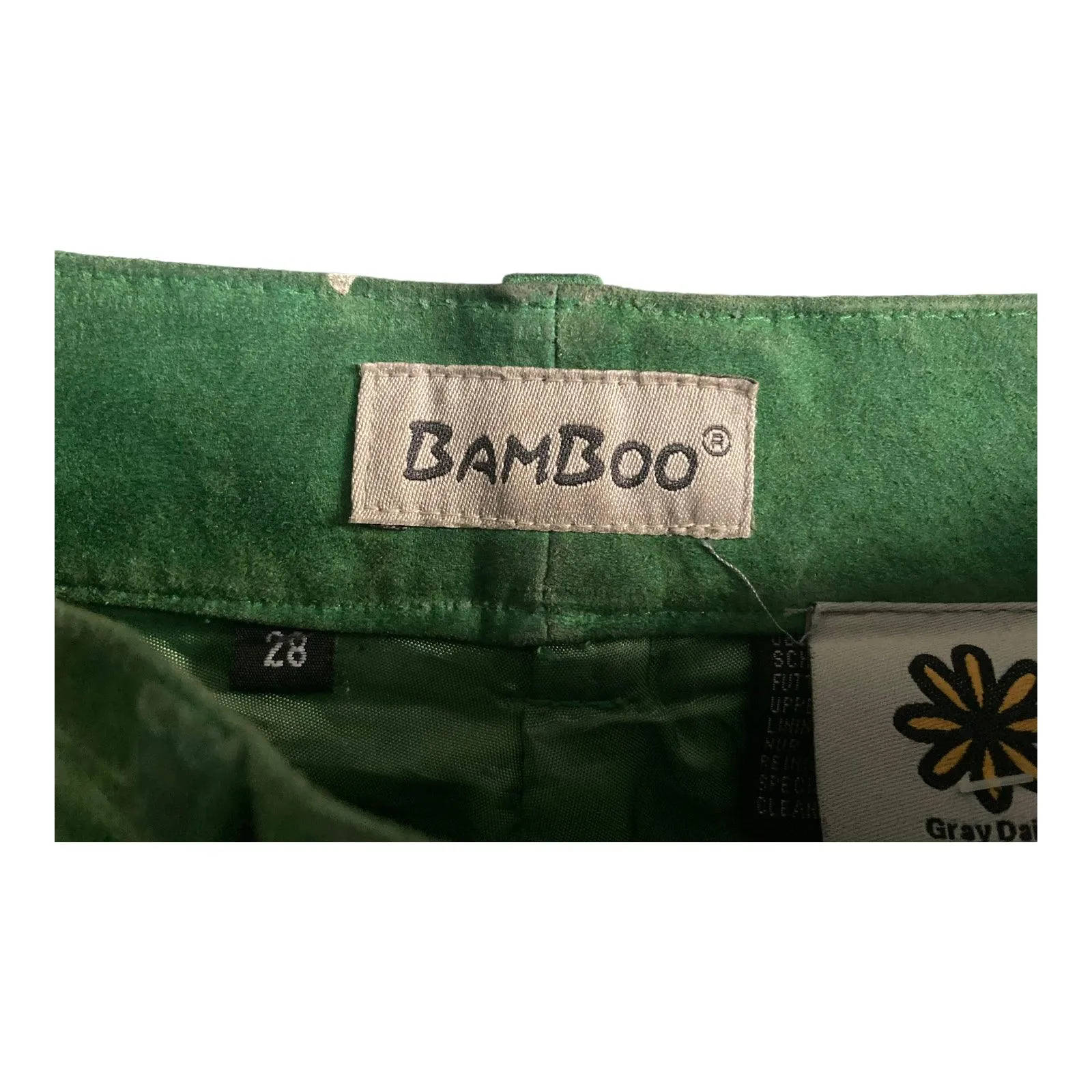 Bamboo Pig Skin Green Shorts UK Size 10