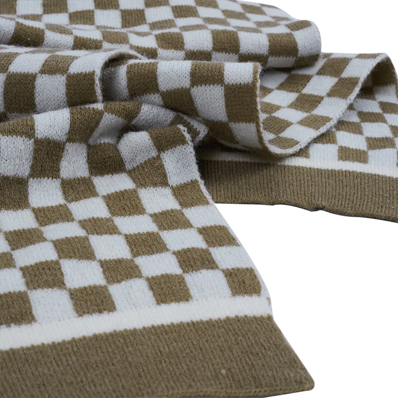 CHECKERED KNIT SCARVES