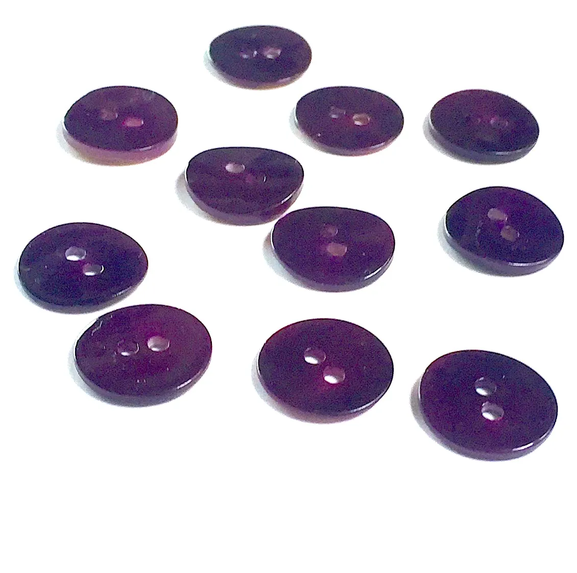 Dark Purple 11/16" Pearl Shell 2-hole Button, Pack of 4 for $5.50   #300974D