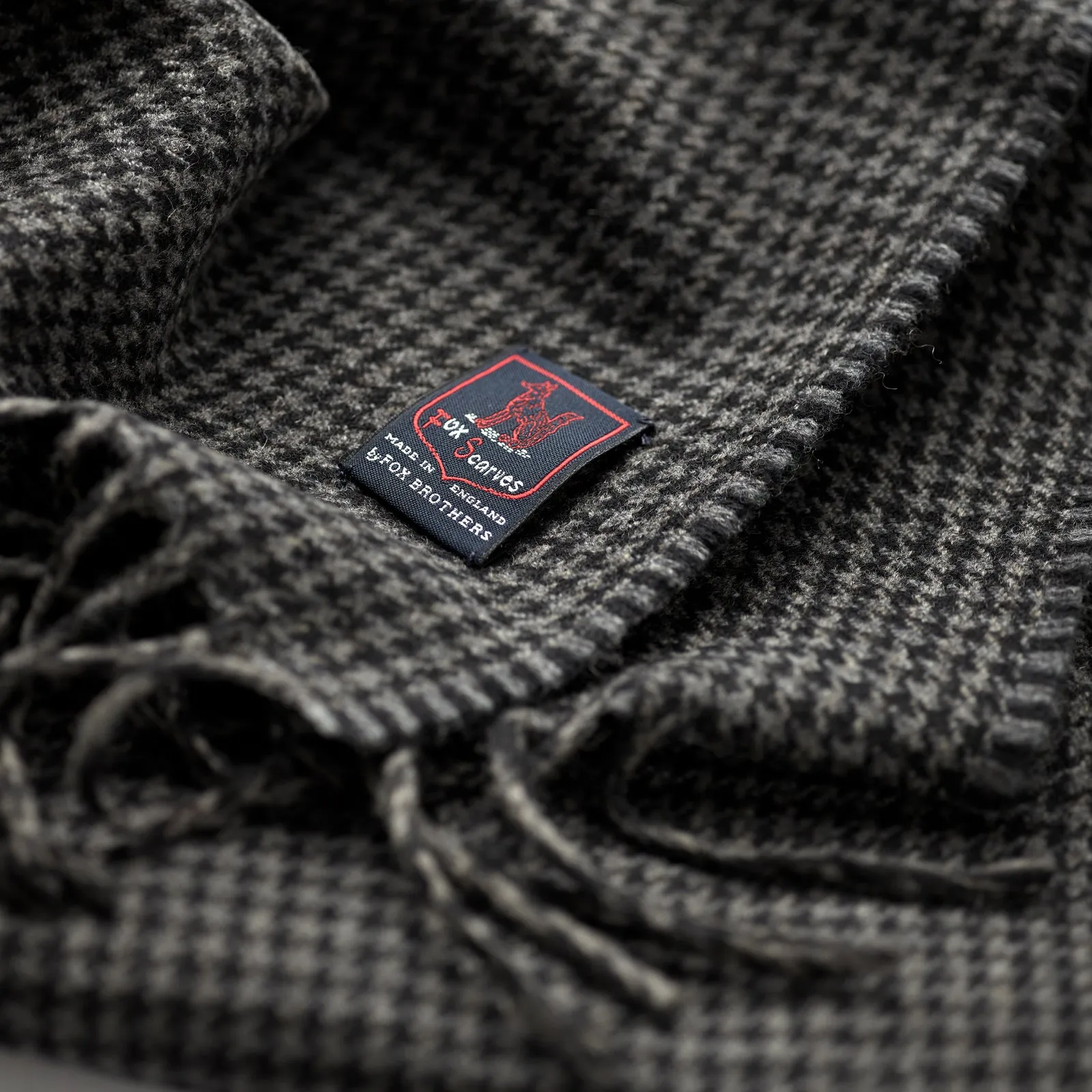 Fox Brothers Merino/Cashmere Grey Houndstooth Scarf