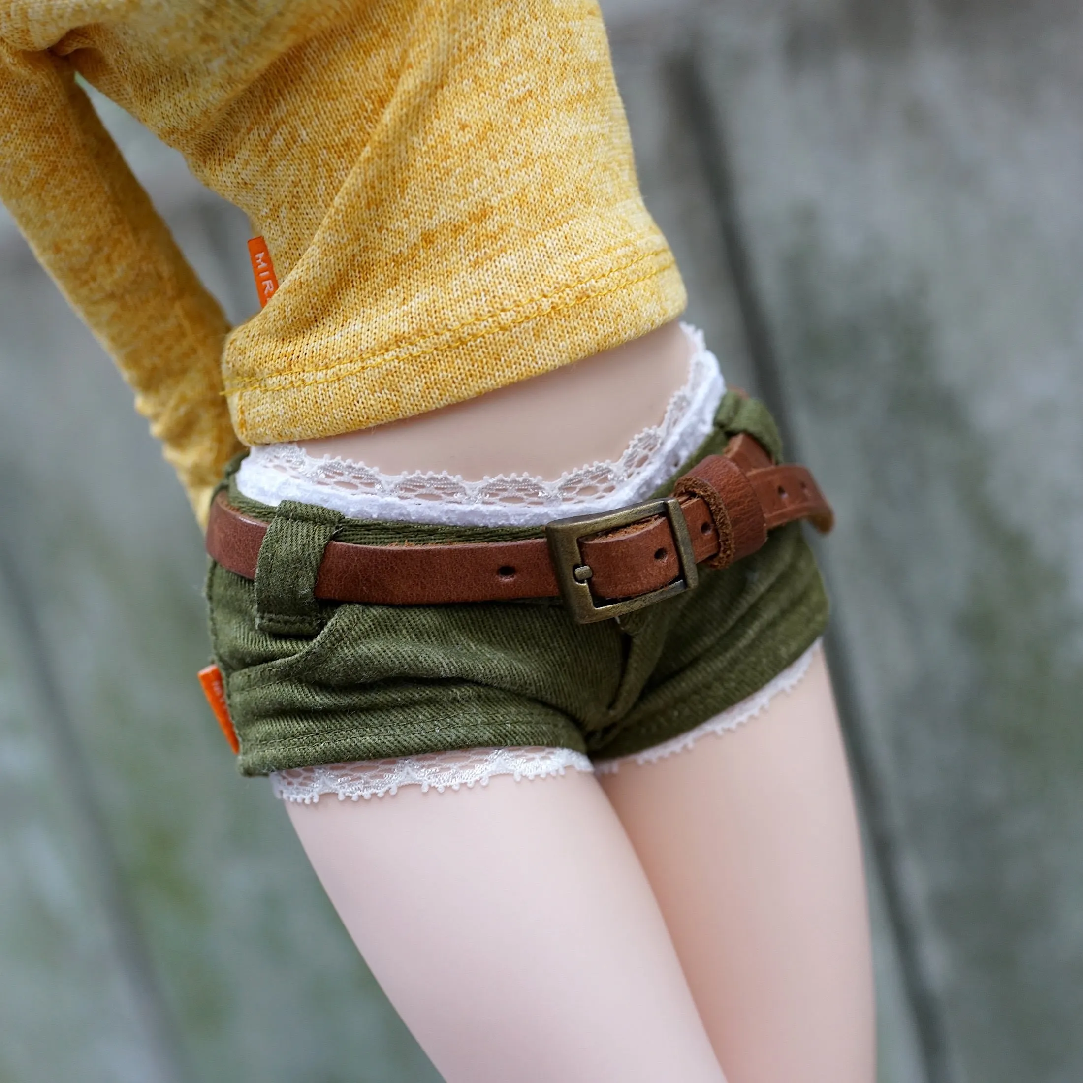 Low Rise Short Jeans (Worn Khaki Green)