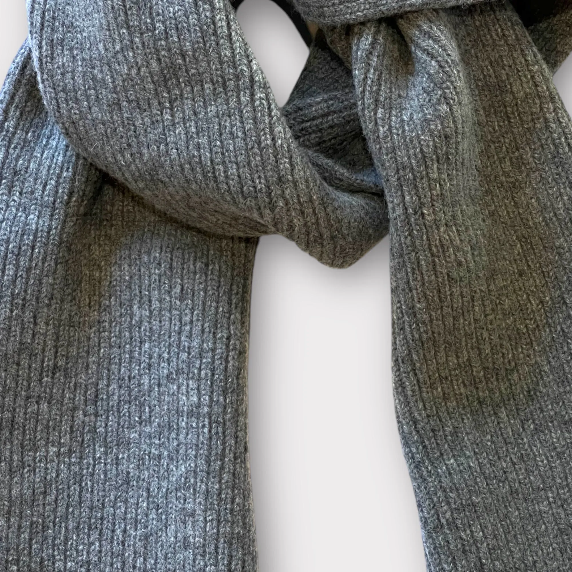 Mackie Clyde Scarf Grey Mix