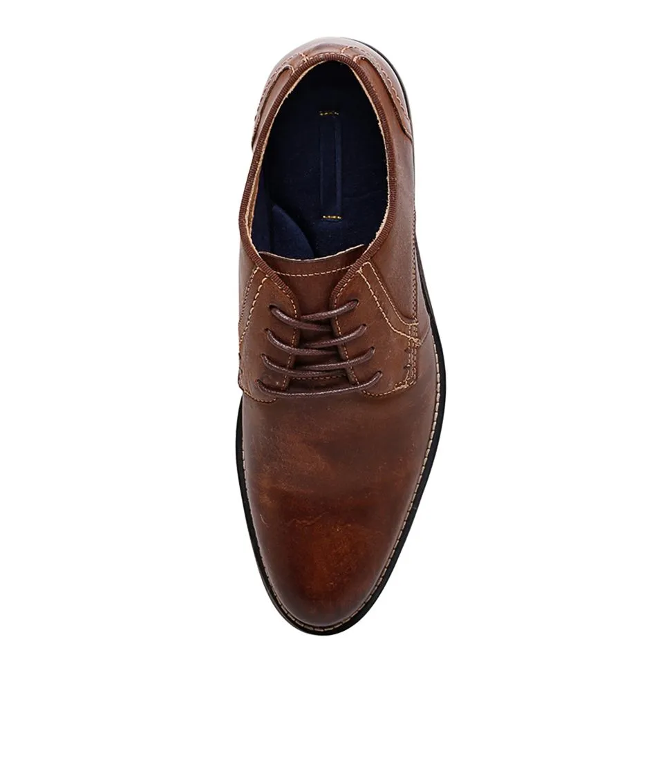 MILES mens leather lace up