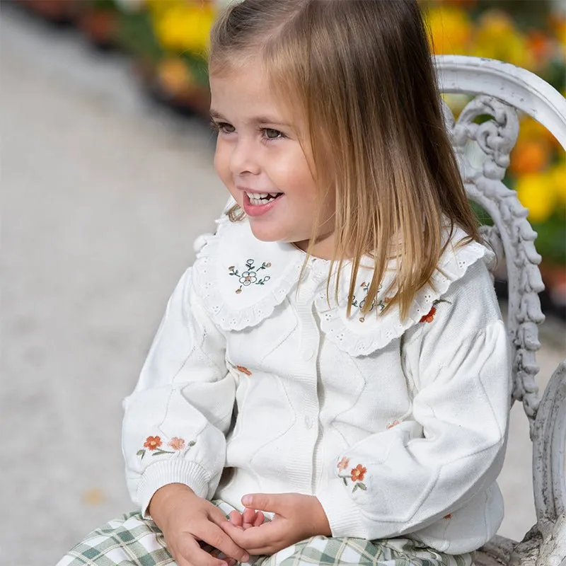 Petal Collar Flower Embroidery Girl Cable Knitted Ivory Cardigan