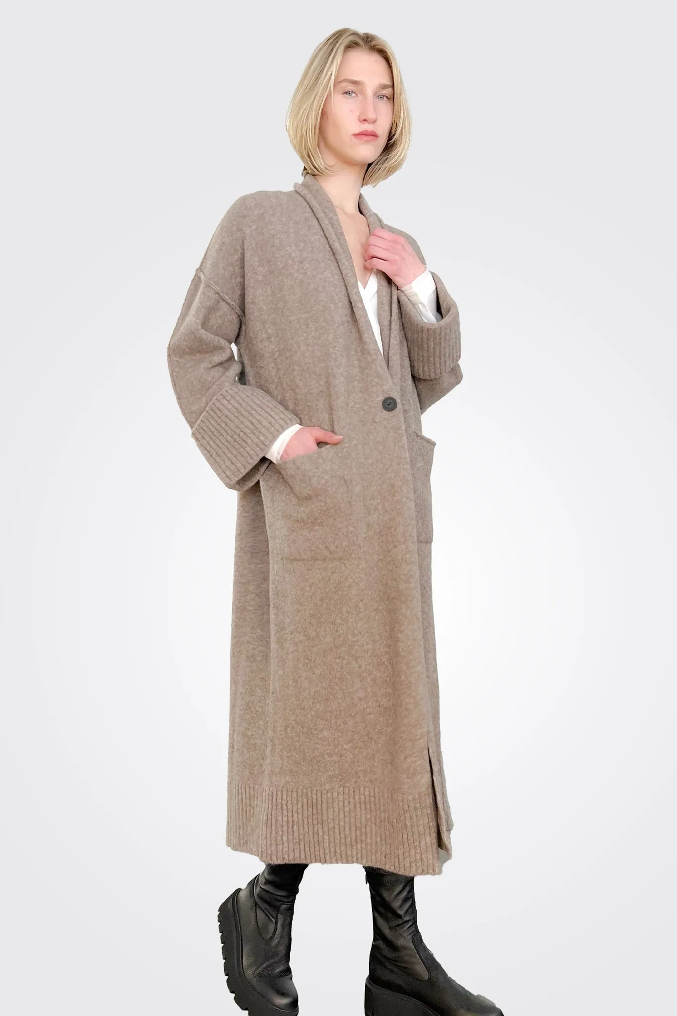 Yak Knit Coat - Taupe